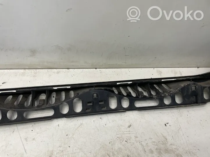 BMW 5 F10 F11 Support de pare-chocs arrière 7906292