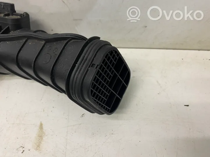 BMW 5 F10 F11 Tube d'admission d'air 8508047