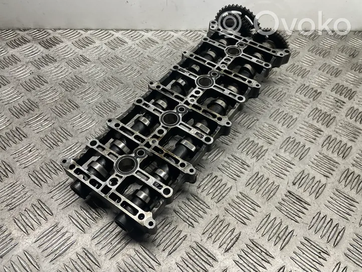 BMW 3 F30 F35 F31 Camshaft 7797511