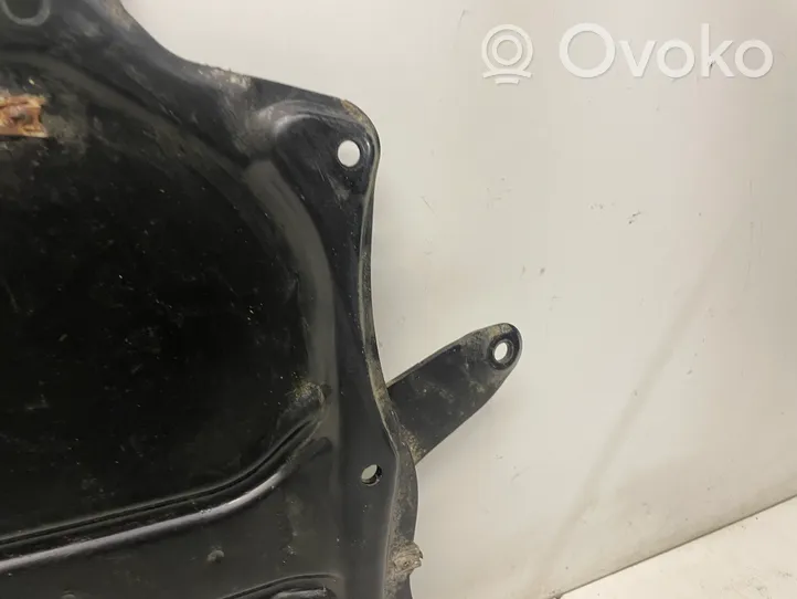 BMW 4 F32 F33 Protezione anti spruzzi/sottoscocca del motore 6860952