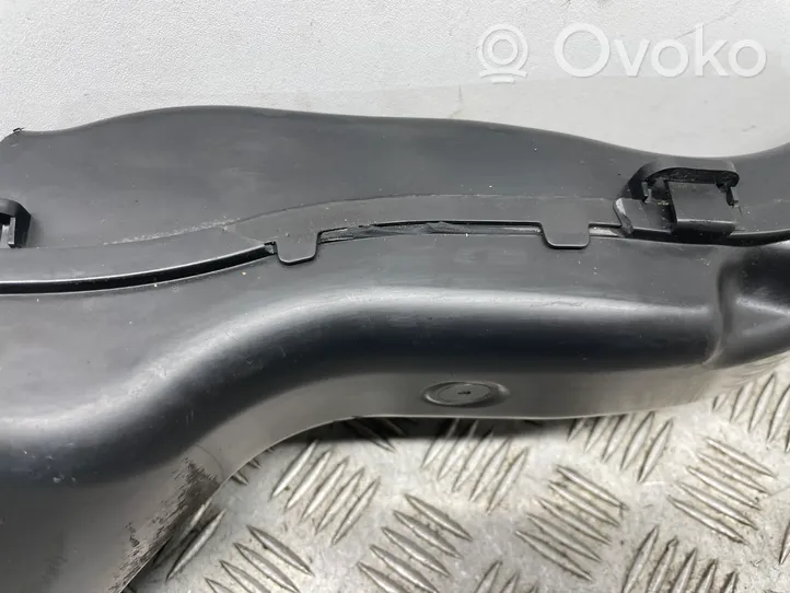 BMW 2 F22 F23 Kanał powietrza hamulca 8054416