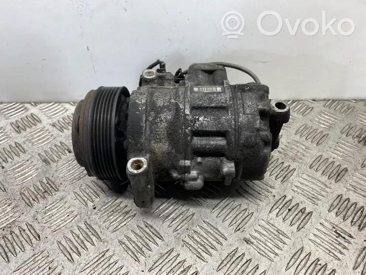 BMW 1 E81 E87 Ilmastointilaitteen kompressorin pumppu (A/C) 6987862