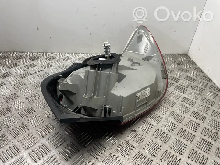 Mercedes-Benz A W176 Luci posteriori A1769060300