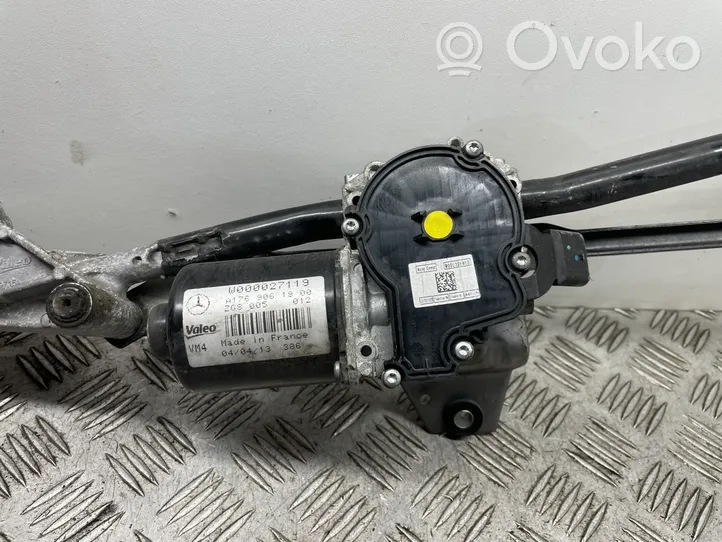 Mercedes-Benz A W176 Motor y varillaje del limpiaparabrisas delantero A1769061900