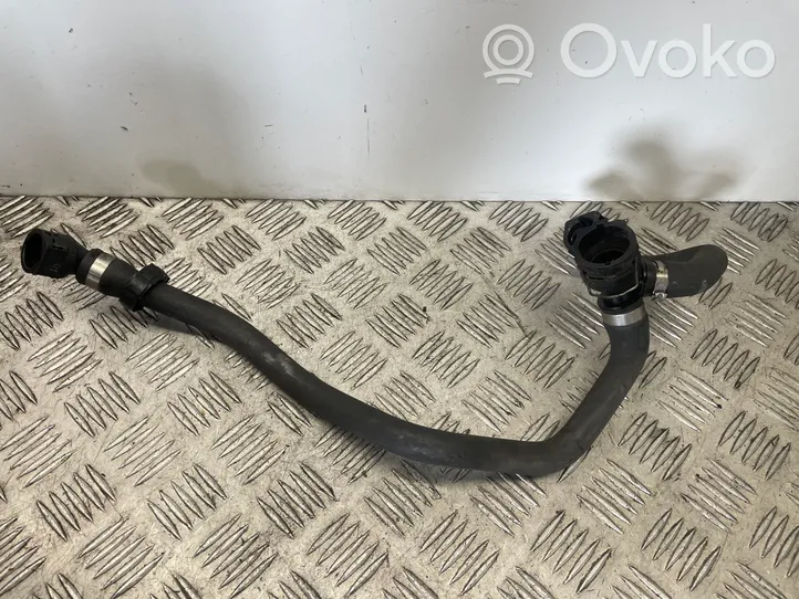 BMW 2 F22 F23 Caurulīte (-es) / šļūtene (-es) 8510307