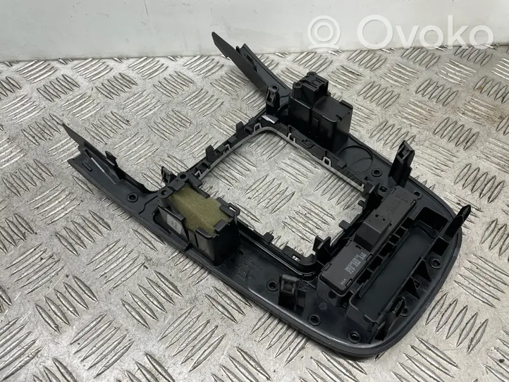 Audi A4 S4 B8 8K Rivestimento in plastica cornice della leva del cambio 8K0864261