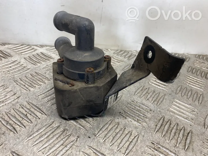 BMW 5 F10 F11 Electric auxiliary coolant/water pump 9239313