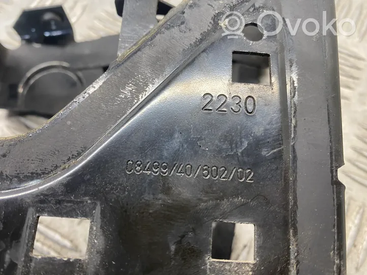 BMW 5 F10 F11 Priekšpusē bampera turētājs 084994060202