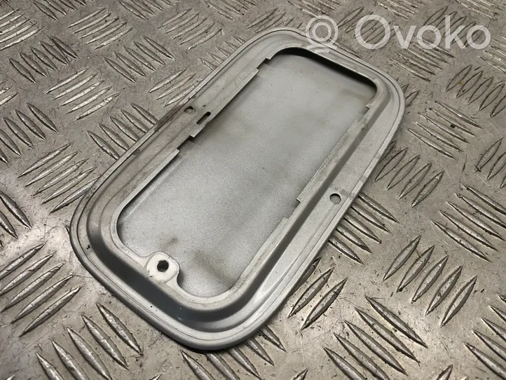 BMW 7 E65 E66 Bouchon, volet de trappe de réservoir à carburant 