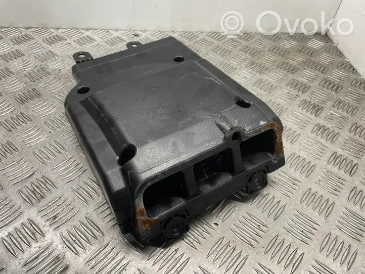 BMW 7 E65 E66 Subwoofer-bassokaiutin 6901323