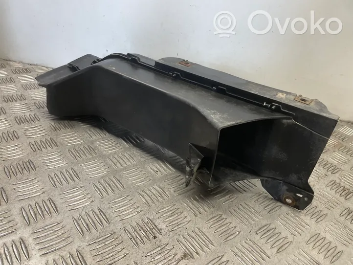 BMW 7 E65 E66 Canale/condotto dell’aria per il raffreddamento del freno 7153784