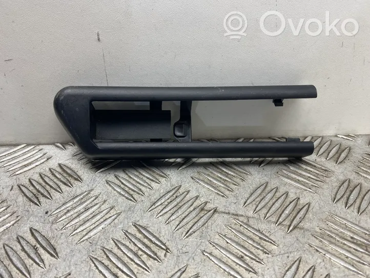 BMW 5 F10 F11 Rivestimento del binario sedile anteriore del passeggero 6981781