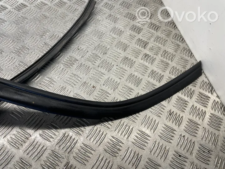 BMW 3 F30 F35 F31 Gummidichtung Motorraum 