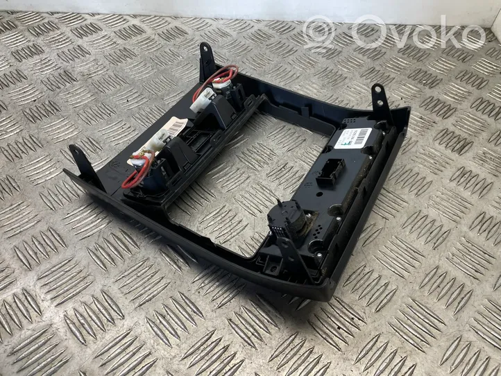 BMW X5 E70 Panel klimatyzacji 9215514