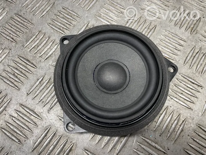 BMW 5 F10 F11 Enceinte de porte arrière 9175697