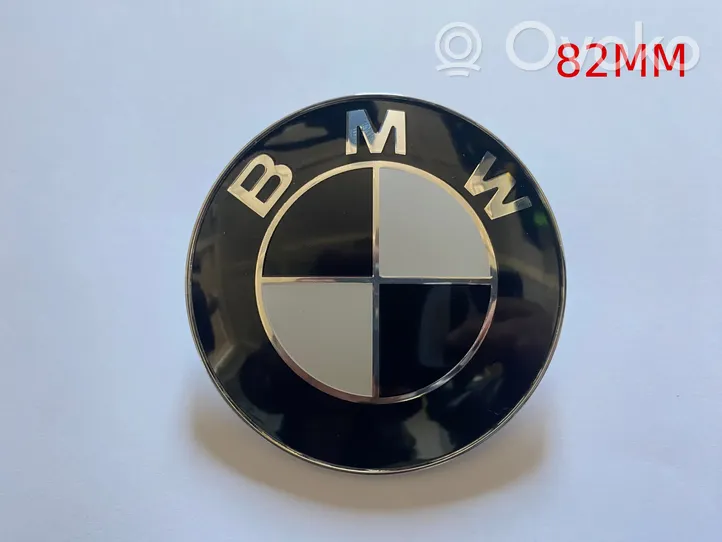 BMW 5 E60 E61 Emblemat / Znaczek tylny / Litery modelu 8132375