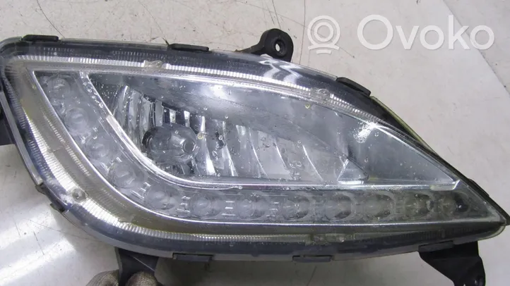 Hyundai i30 Faro diurno con luce led 