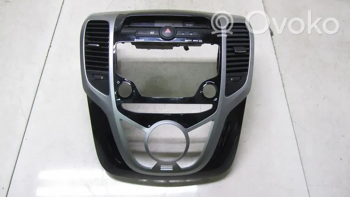 Hyundai ix20 Dash center air vent grill 