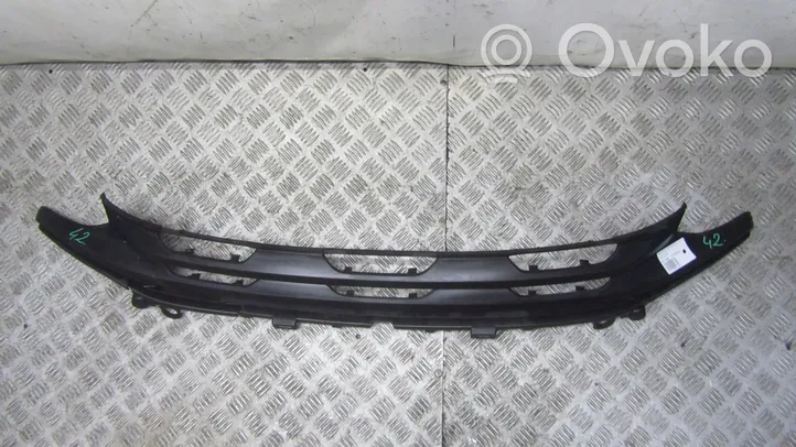 Citroen C5 Aircross Grille inférieure de pare-chocs avant 9825347577