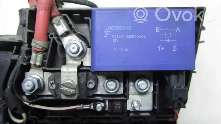 Volvo V40 Module de fusibles 31346998