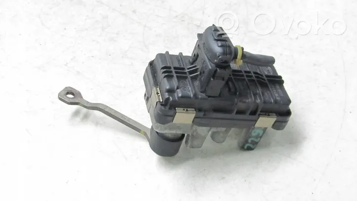 Toyota Avensis T270 Attuatore di controllo della turbina elettrica 59001107215