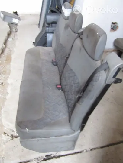 Renault Trafic II (X83) Rear seat 