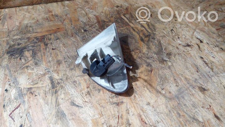 BMW 3 E46 Indicatore di direzione anteriore 6902765