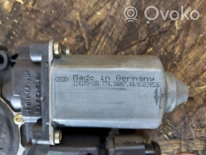 Audi A4 S4 B5 8D Moteur de lève-vitre de porte avant 113846113