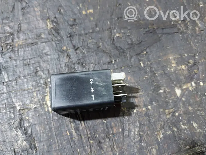 Volkswagen Sharan Other relay 7M3959143