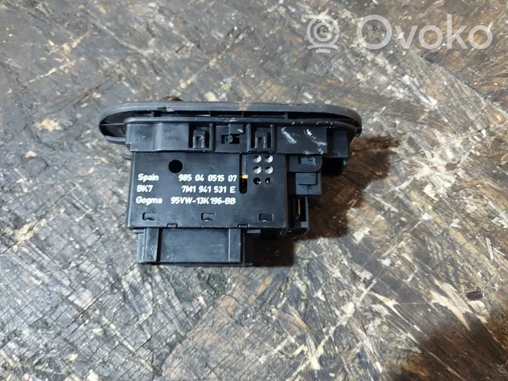 Volkswagen Sharan Light switch 7M1941531E