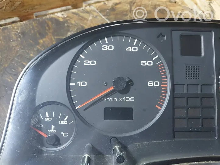 Audi 80 90 S2 B4 Speedometer (instrument cluster) 8A0919033CT