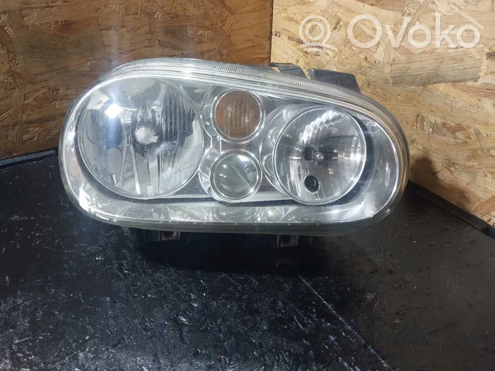 Volkswagen Golf IV Lampa przednia 1J1941016C