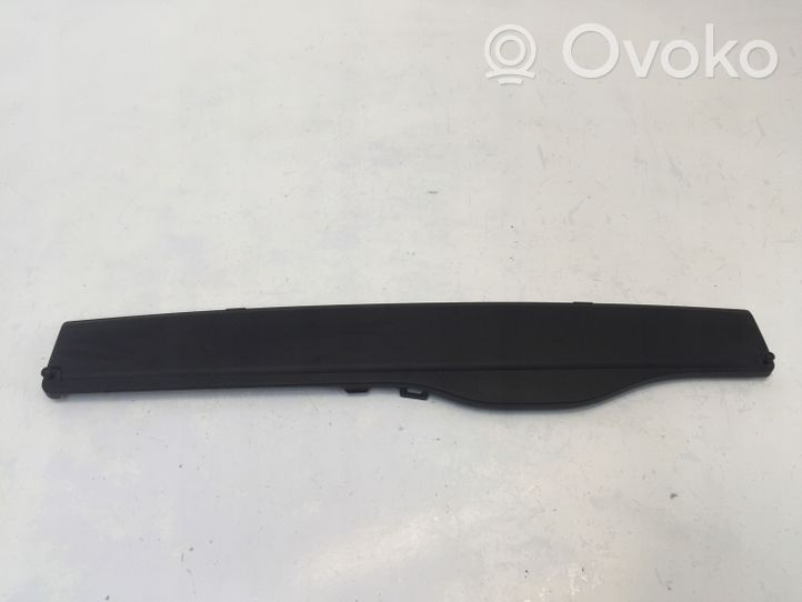 Audi A3 8Y Kita variklio skyriaus detalė 5Q0129954F