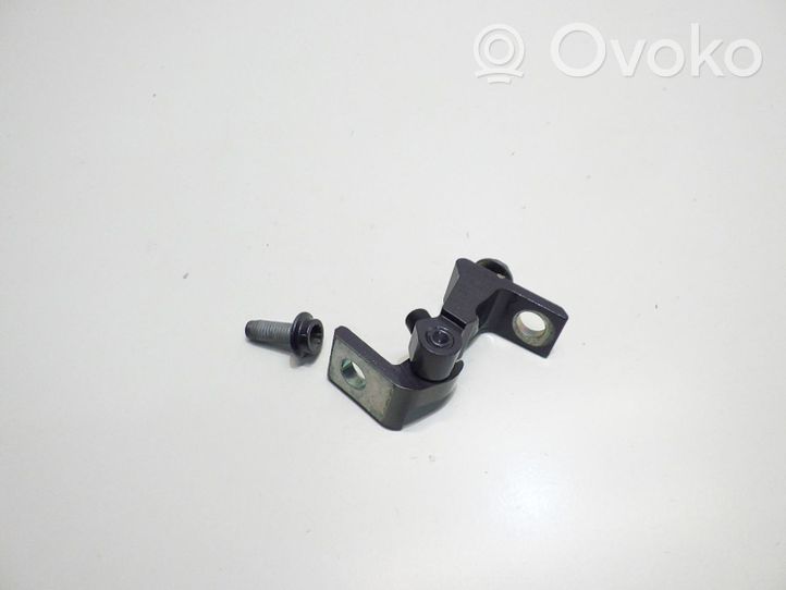 Volkswagen Taigo Cerniera inferiore della portiera posteriore 2G0831403A