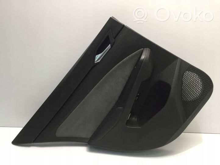 Volkswagen Golf VIII Rivestimento del pannello della portiera posteriore 5H6867211AN