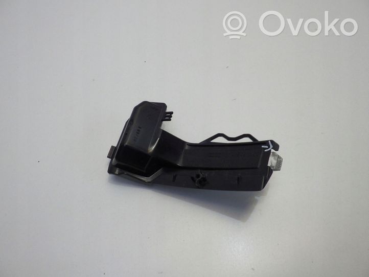 Audi Q2 - Indicatore specchietto retrovisore 81A949102