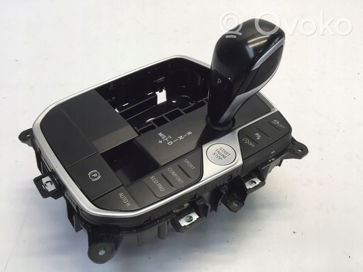 BMW 1 F40 Palanca/selector de cambios 9857504