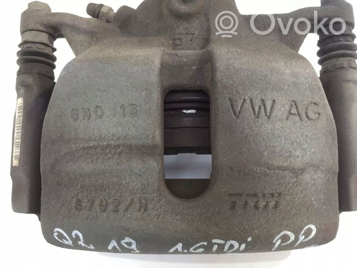 Audi Q2 - Priekinis suportas 5Q6DMVCF337