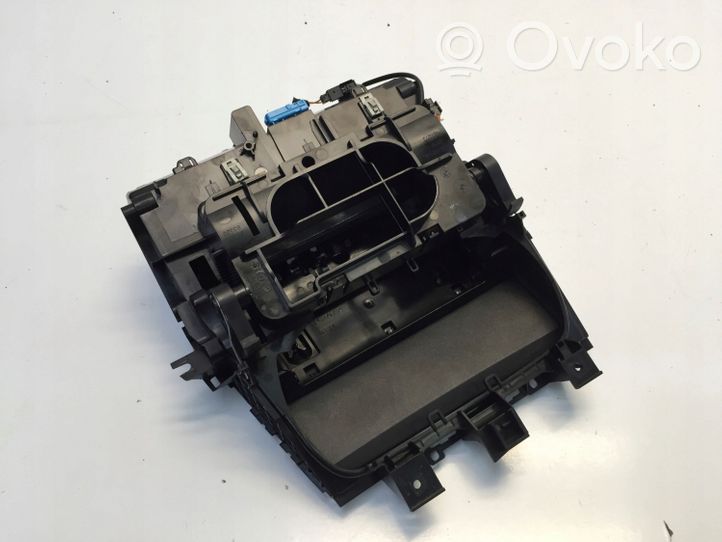 BMW 3 G20 G21 Vano portaoggetti 6806797