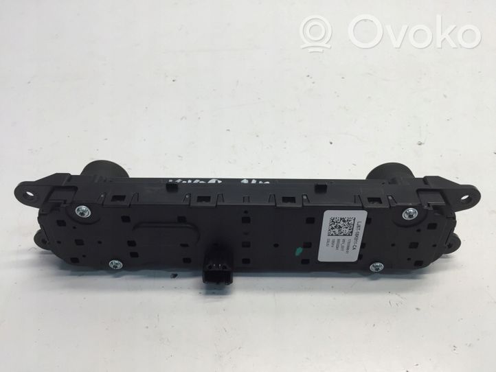 Ford Kuga III Head unit multimedia control LJ6T18K811CA