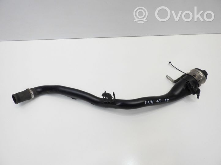 BMW 2 F44 Tuyau de remplissage de réservoir de carburant 7458657