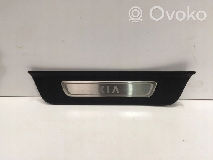 KIA Optima Takaoven kynnyksen suojalista 85888D4500