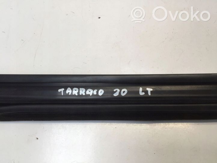 Seat Tarraco Listwa / Uszczelka szyby drzwi tylnych 5FJ839431