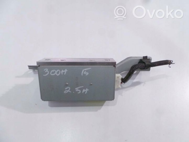 Lexus IS III XE30 Antenas pastiprinātājs 8624053010