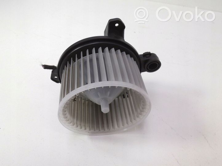 Opel Karl Mazā radiatora ventilators 