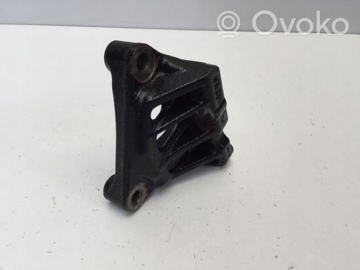 Lexus UX Engine mounting bracket 