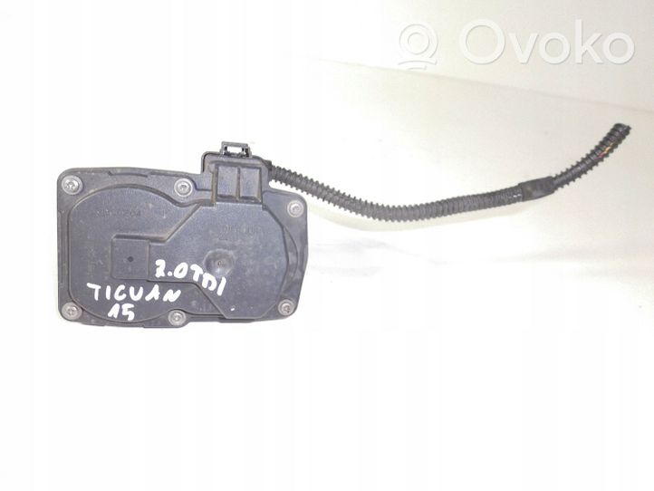 Volkswagen Tiguan Intake manifold valve actuator/motor 5Q0253691H