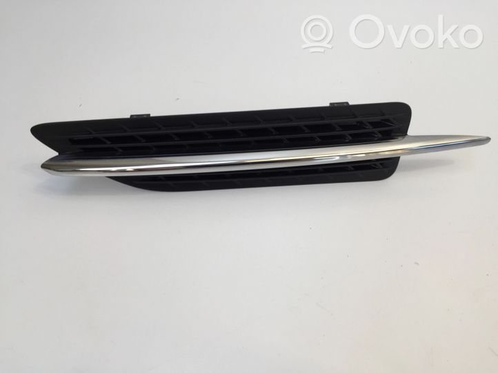 Mercedes-Benz SLC R172 Grill / Wlot powietrza błotnika przedniego A1726900379