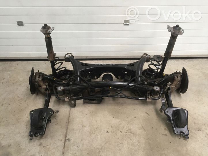 Volvo XC40 Set del kit di montaggio della sospensione posteriore 32246360