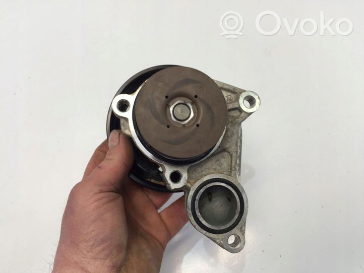 KIA Stonic Pompa dell’acqua 98698